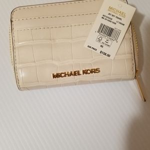 Michael kors card holder wallet